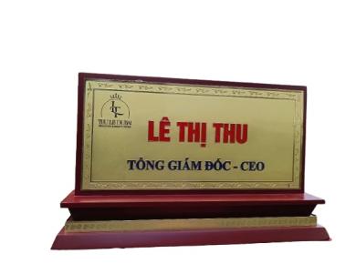 Nhận gia công bảng chức danh để bàn giá rẻ HCM