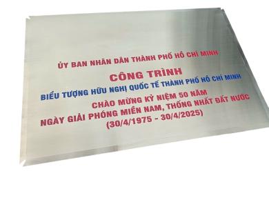 Làm bảng inox ăn mòn theo yêu cầu Thủ Đức
